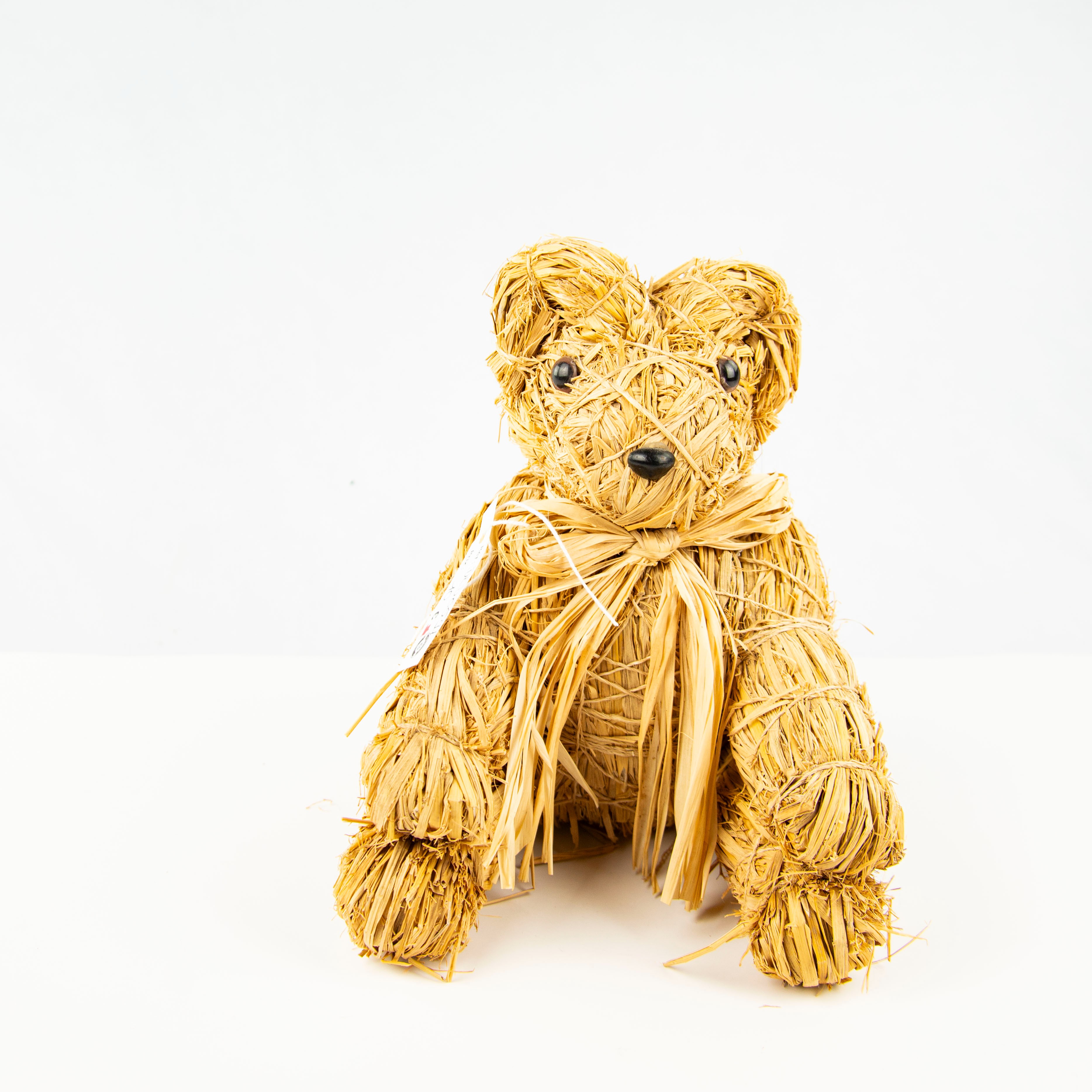 Ourson en paille décoratif avec son nœud autour du cou de 21cm Bon état - Vue 2 - 